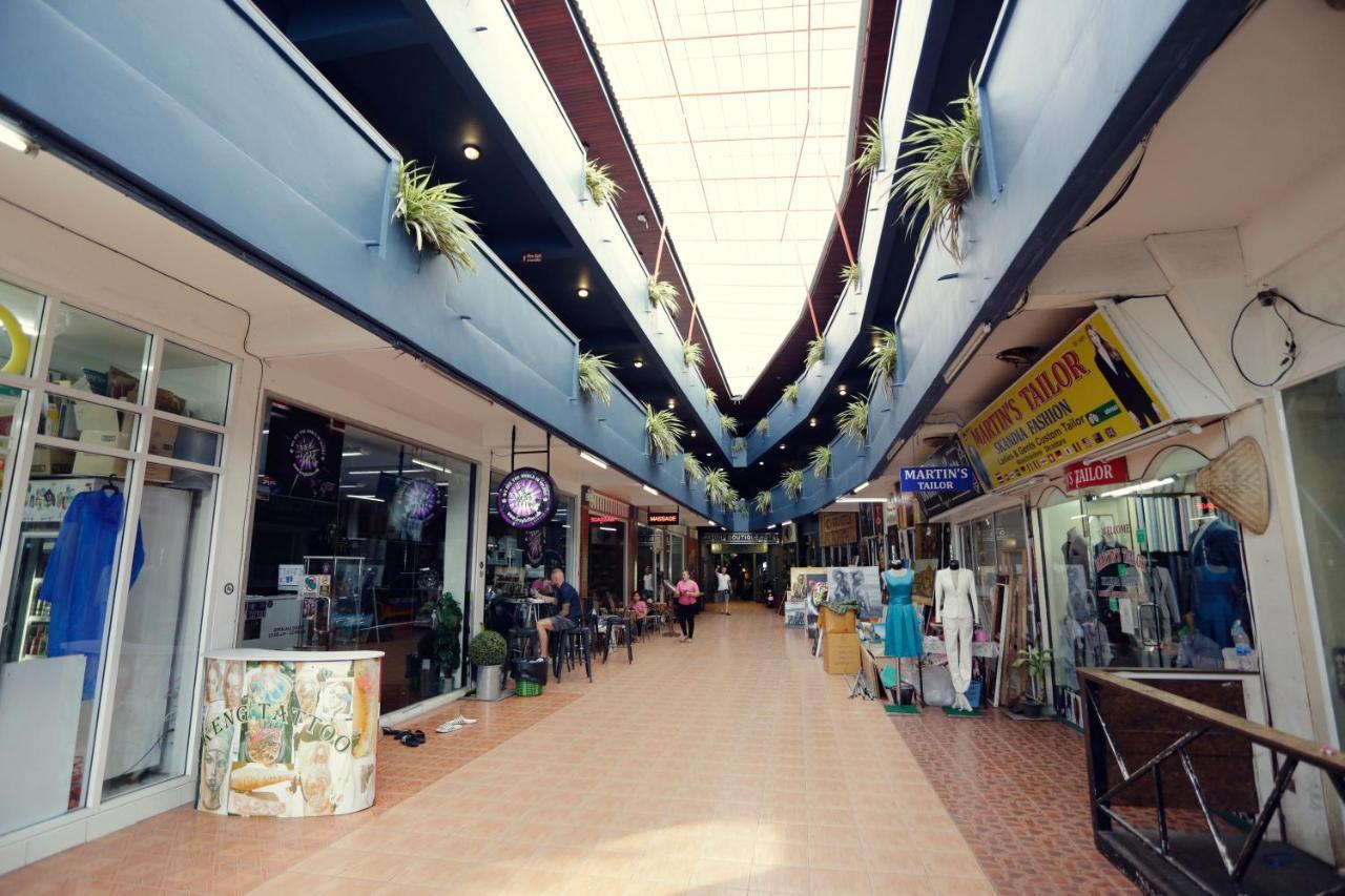 Patong Beachfront Boutique Hotel Exterior foto
